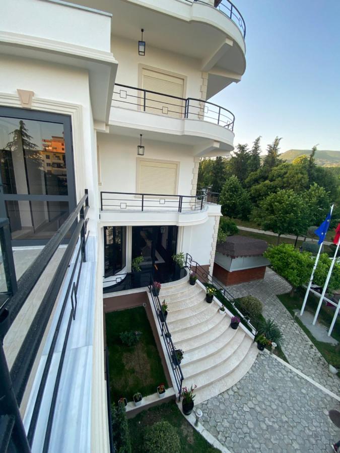 Garden Boutique Hotel Elbasan Kültér fotó