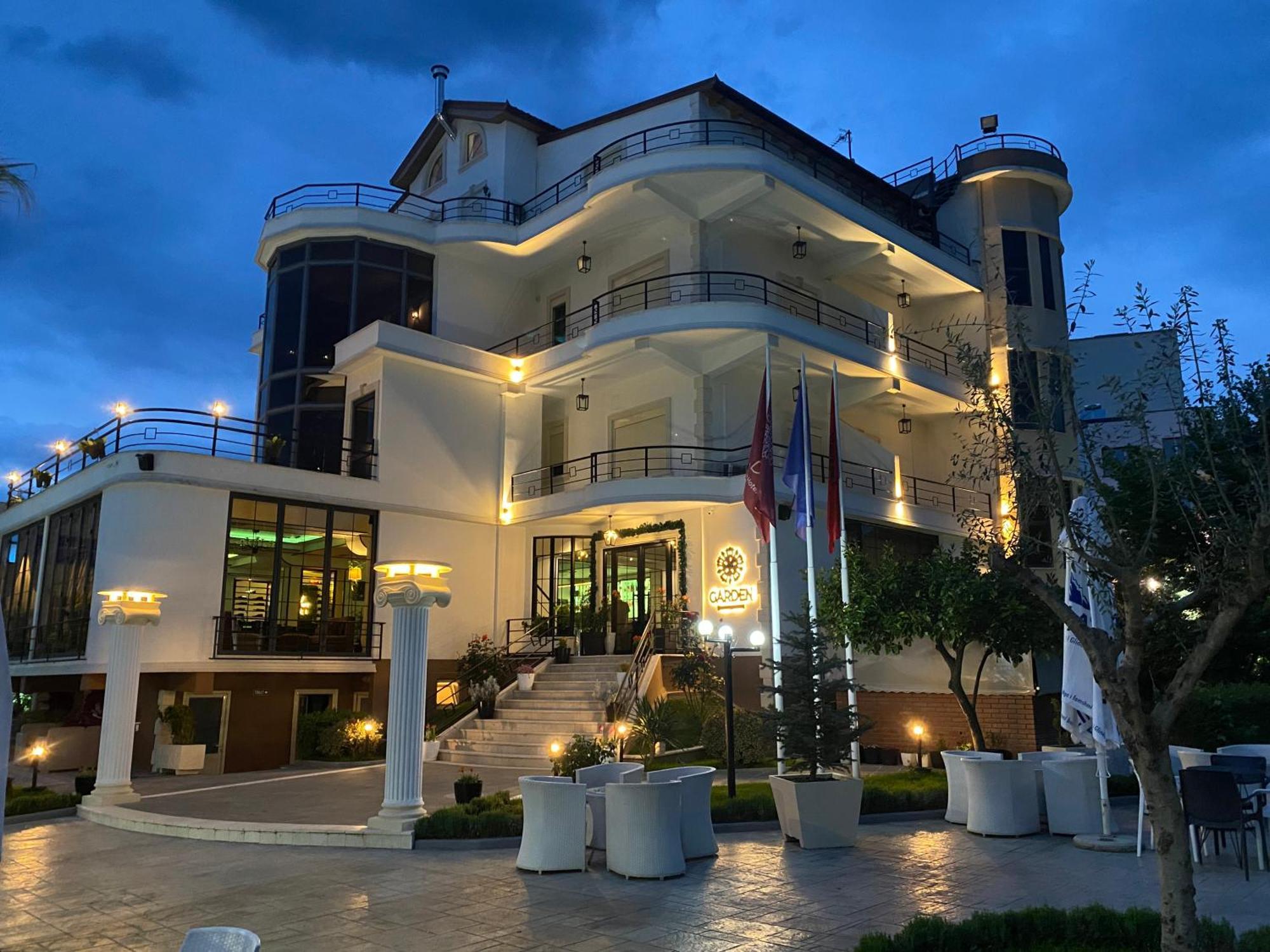 Garden Boutique Hotel Elbasan Kültér fotó